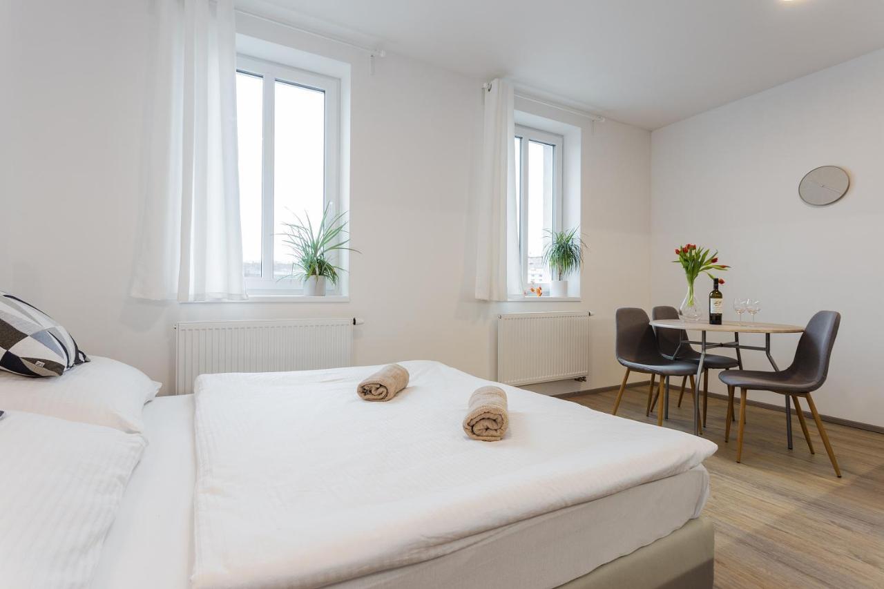 Harfa Apartments Πράγα Εξωτερικό φωτογραφία