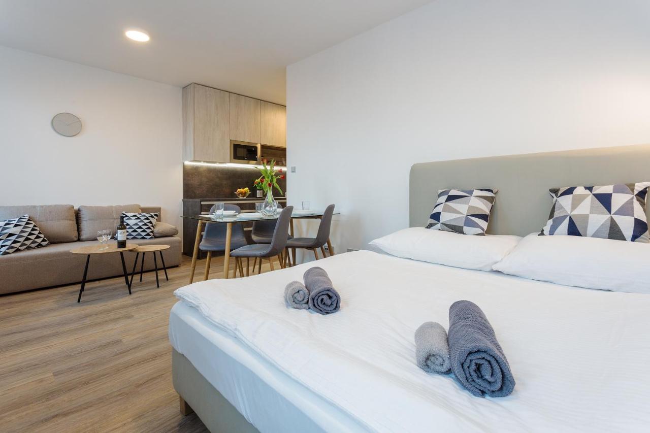 Harfa Apartments Πράγα Εξωτερικό φωτογραφία